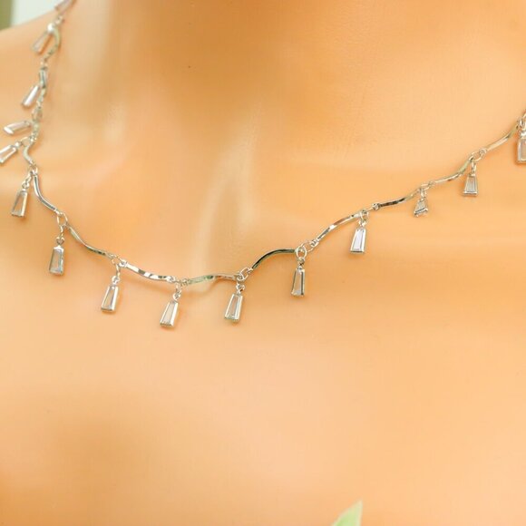 "New Beautiful Design Necklace Chain for Women/Girls, Gift, N809 - Picture 4 of 10